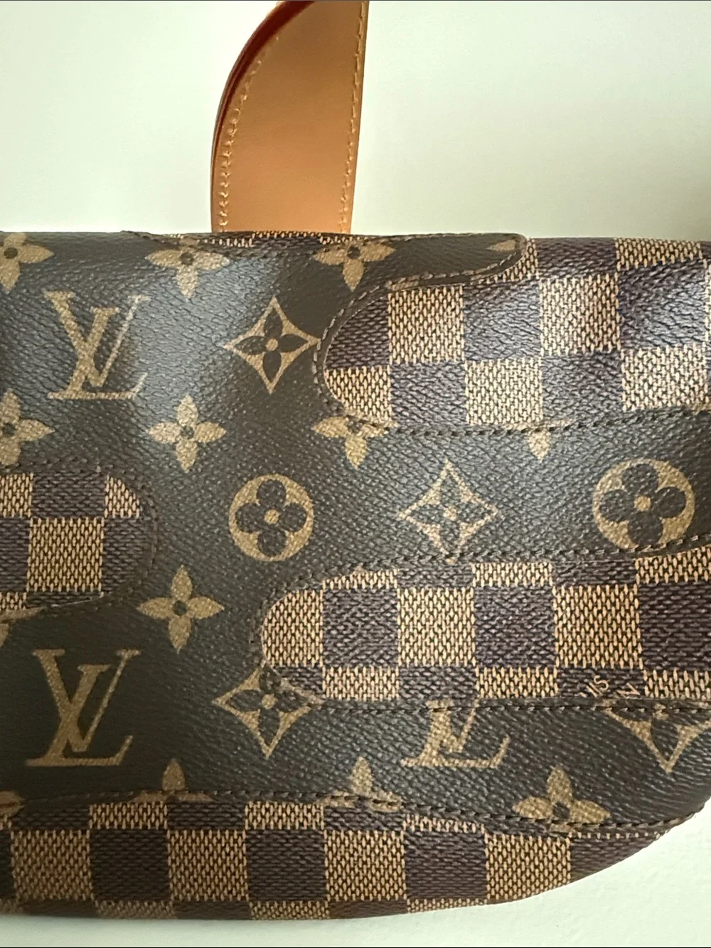 Louis Vuitton Mixed Monogram Canvas Men's Belt Bag (LIMITED EDITION) - Picture 7 of 13